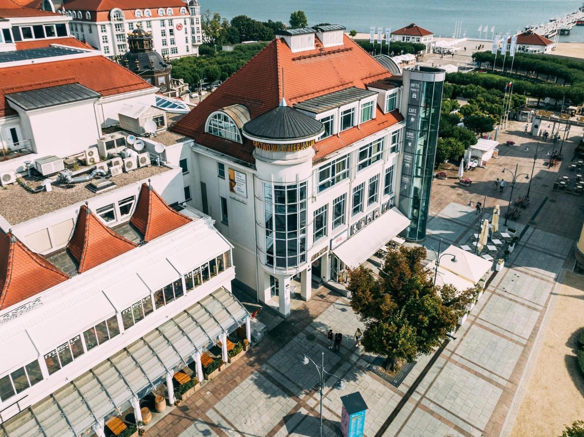 Marina Beachside Sopot