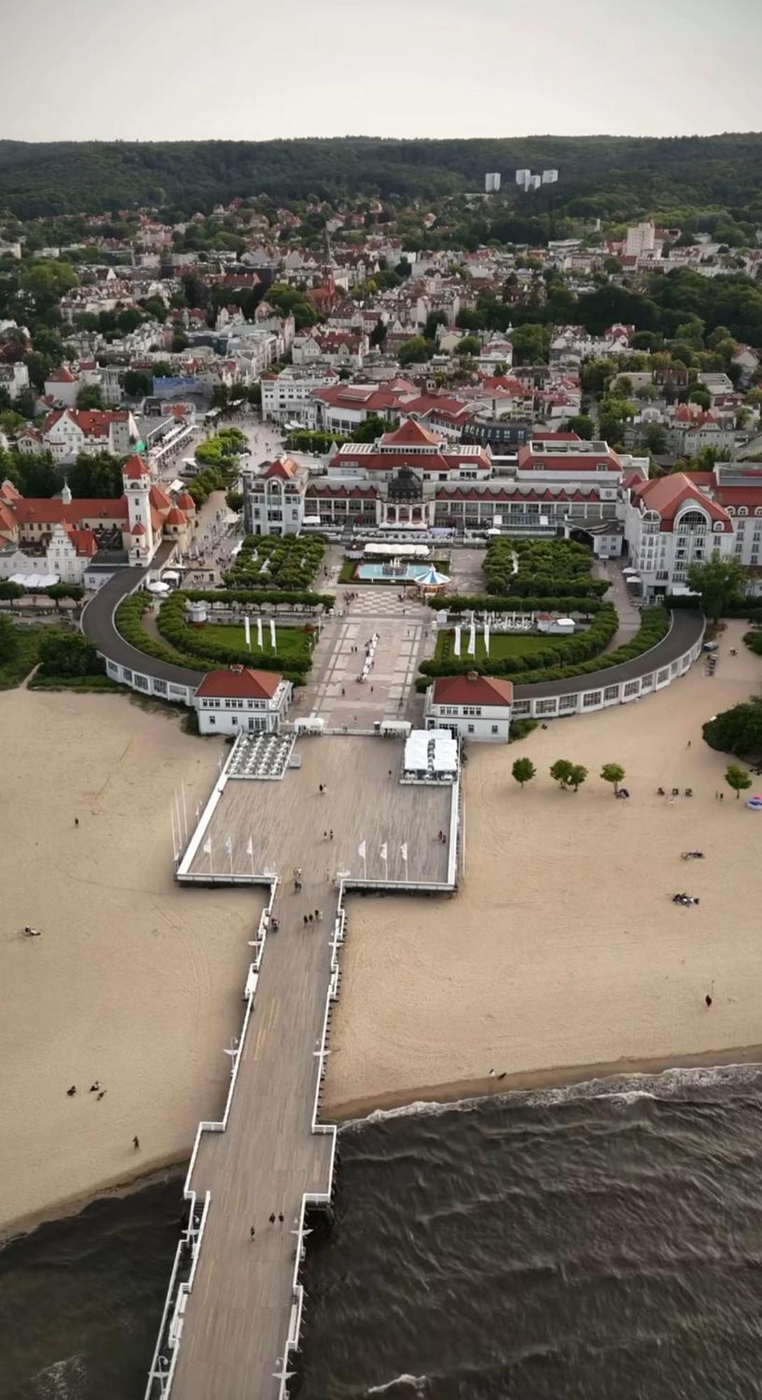 Hotel apartamentowy Marina Beachside *
