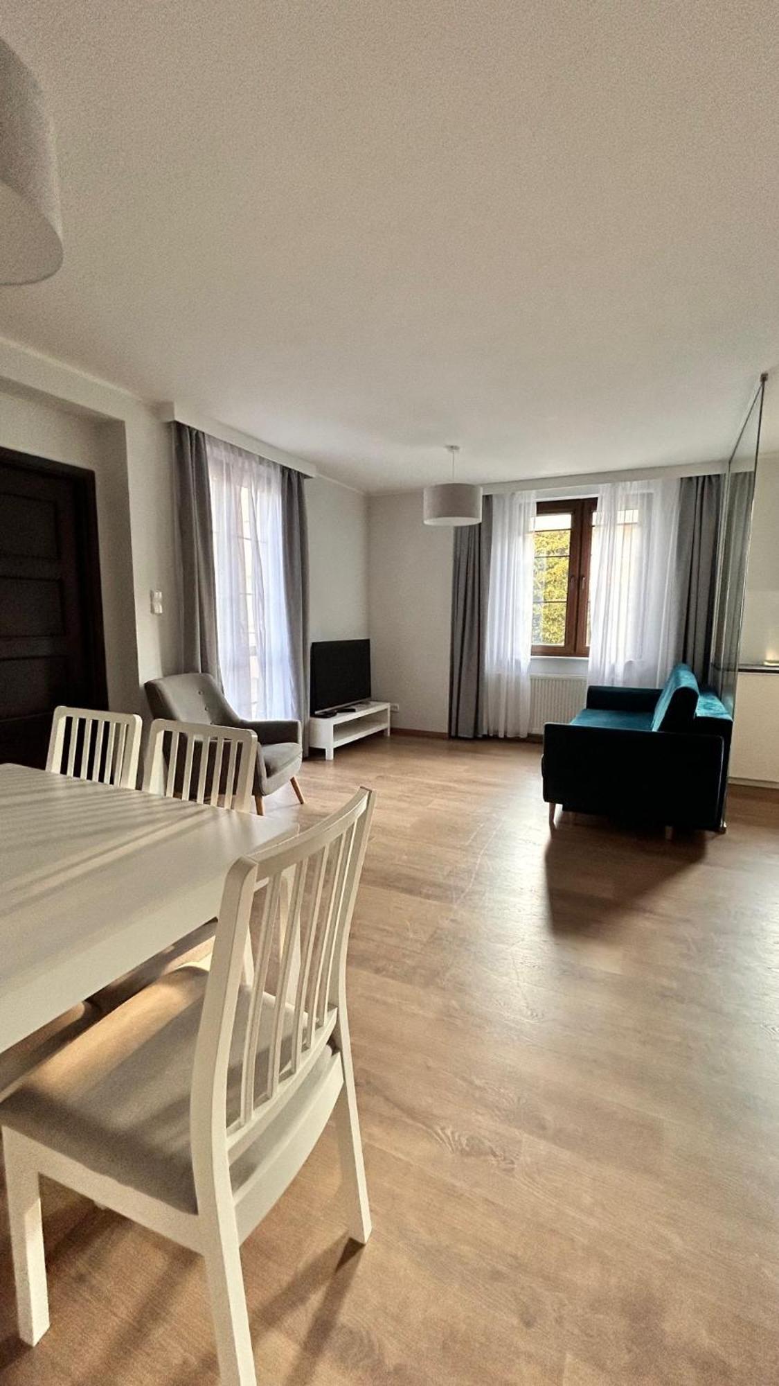 Marina Beachside Hotel apartamentowy